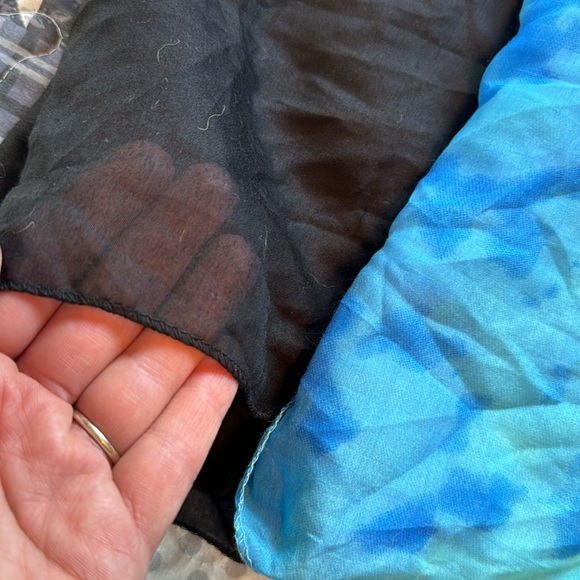 Loop scarf bundle - Picture 5 of 6